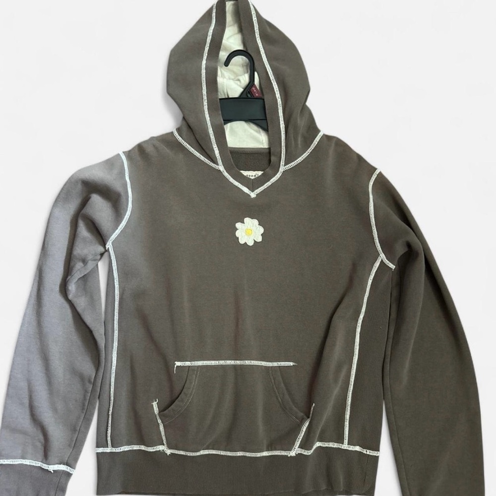 Y2K Brown and white Life is Good hoodie with white embroidered flower SIZE -XL
